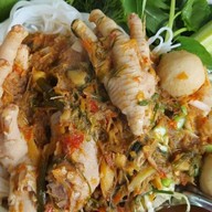 ขนมจีนน้ำยา สองหม้อ  (หน้าร้านทำผม S.B. Hair design.)