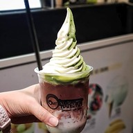 นคร คาเฟ่ ม.ศิลปากร
