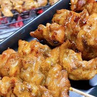 หมูปิ้งเตาถ่าน ตลาดคุณนาย