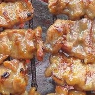หมูปิ้งเตาถ่าน ตลาดคุณนาย