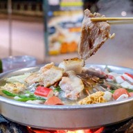 อยากกินหมูกะทะ