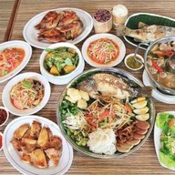 ร้าน ตำหูดับ สาขา ตะวันนา