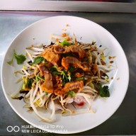 ก๋วยเตี๋ยวหมูตุ๋น