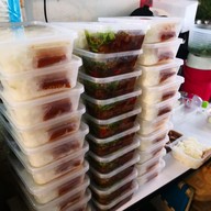 ก๋วยเตี๋ยวหมูตุ๋น