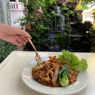 ก๋วยเตี๋ยวคั่วไก่นรก อ่อนนุช อ่อนนุช46