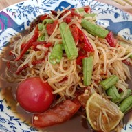 สถานีFat All Food อีสานพาแซ่บ