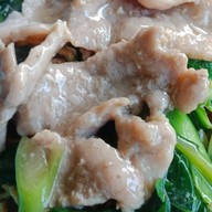 ราดหน้าเยาวราช(ตรงข้ามไปรษณีย์สกลนคร)(ไม่มีสาขาอื่นนะค่ะ)