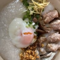 เมนูของร้าน หมูปิ้งสูตรโบราณ & โจ๊กหมู ชูใจ - ถนนประชาสงเคราะห์