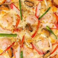 T T M CAFE' สาขา3  พิซซ่าสูตรพิเศษ กาแฟสดหอมอร่อย ชานมไต้หวันไข่มุก สาขา3 ถนนพัฒนาชนบท3