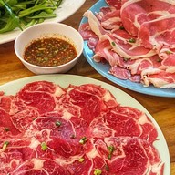 หม้อแจ่วฮ้อน