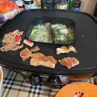 เจ๊ปูหมูกะทะ