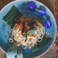 ข้าวปลาทู & ปลาแกะ & ขนมปังปิ้ง เพิ่มสิน ซอย 3