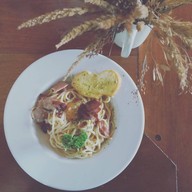 Small Talk Cafe & Hangout