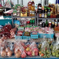 ร้านผักคุณหญิง (ตลาดนัดคลองถมนาหนอง) -