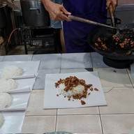 ข้าวบึ้ม ตลาดบางกอกน้อย