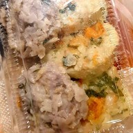 เมนูของร้าน ขนมกุยช่ายหมู่บ้านเศรษฐกิจ ปากซอยเศรษฐกิจ 19