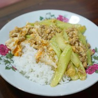 เมนูของร้าน ครัวแม่หมู