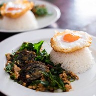 บ้านสวน เจ้าเดิม 🏡 ปล.ซ.ทางเข้าวัดโยธาตรงข้ามณ.ปราจีน✌️✌️หมูปิ้งสูตรโบราณเจ้เจ้าเก่า (สาขา1 ร้านบ้านสวน