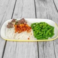 พี่แอน ขนมจีนน้ำย้อย ลำพูน