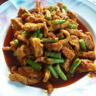 เมนูของร้าน ครัวแม่หมู