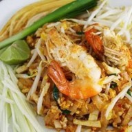 EVEไฟแดงท่าน้ำนนท์ (อีฟไฟแดง) ท่าน้ำนนท์