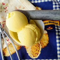 เวียงทองไอศกรีมโฮมเมด  - หัวถนน