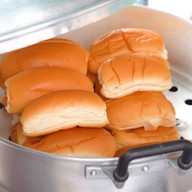 เมนูของร้าน ลุงวิบูรณ์ขนมปังนึ่ง ศรีราชา