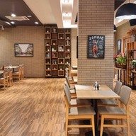 บรรยากาศ Nadee House Restaurant