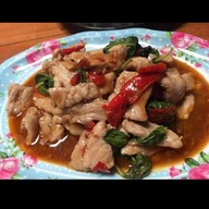 เจ้เดือนยำปากปลิ้นและตามสั่ง