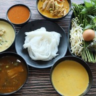 ครัวหนุ่มเล อาหารไทย-อีสาน หน้าแมคโครวังไผ่