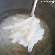 ก๋วยจั๊บป้าต้อย (ข้างบ่อน้ำ)