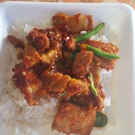 ร้านต้นมะขาม