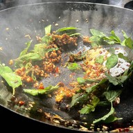 ลิ้นกะเพรา สาขาระยอง