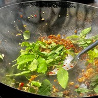 ลิ้นกะเพรา สาขาระยอง