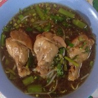 ก๋วยเตี๋ยวเส้นปลาเจ้อี๊ด