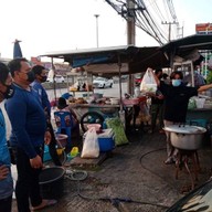 ข้าวหมกไก่ มันไก่ ก๋วยเตี๋ยวเนื้อ มาลียะ ฮาลาลเจ้าเก่าตรงข้ามบุญถาวร สาขาหน้าปั้มพีที ตรงข้ามบุญถาวร รังสิต