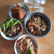 เมนูของร้าน ส้มตำเจ๊เอียง