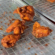 ไก่ทอด หมูทอด ลูกชิ้นทอด ตลาดโก้งโค้ง