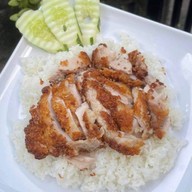 ตามสั่่ง ท้ายซอย by ครัวไรอ่ะ