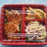 สเต็กกลางซอย