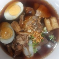 ร้านก๋วยจั๊บน้ำข้น ก๋วยจั๊บญวนบุณฑิรา 2