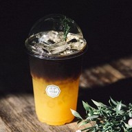 Jompol Boutique Cafe