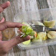 เมนูของร้าน ล้านคูณฝ้าย (ยำตามสั่ง) -