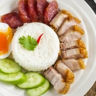 เฮียบิ๊กหมูแดงหมูกรอบสูตรฮ่องกง