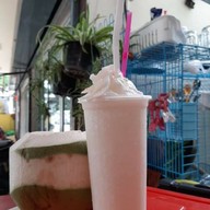เมนูของร้าน น้ำมะพร้าวน้ำหอมแท้ 100% ฟ้าฮ่าม สุขสัญจร