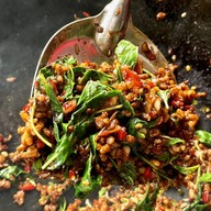 ลิ้นกะเพรา สาขาระยอง