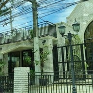 หน้าร้าน Just Me