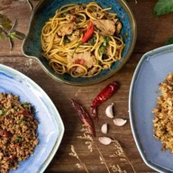 ฉุน กะเพรา by sontana เชียงราก