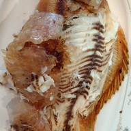 เมนูของร้าน ปลาเผาผักสด เจ๊จิ๋ม