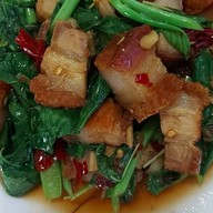 อิ่มจนจุก ตามสั่ง